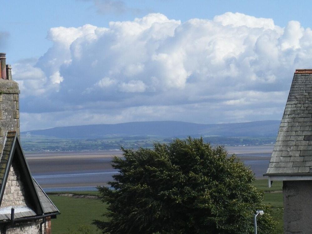 Birchleigh Guest House Grange-over-Sands Dış mekan fotoğraf