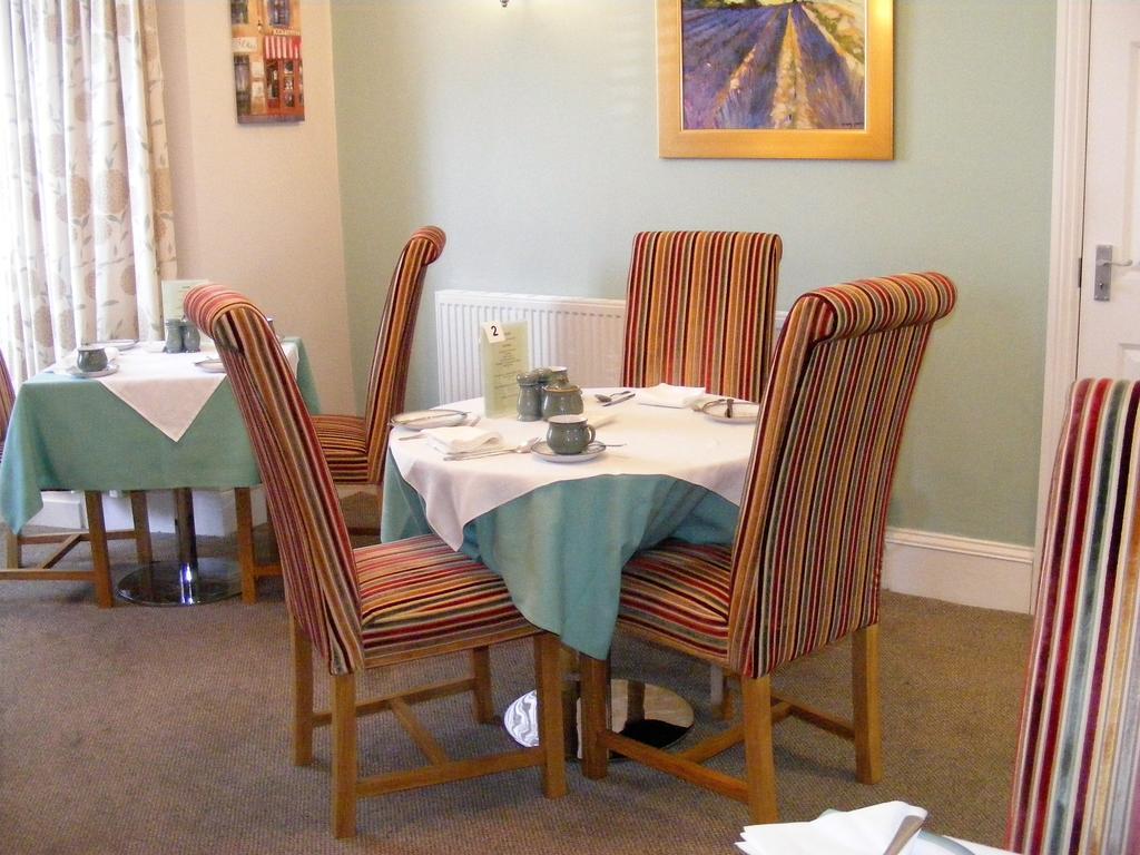 Birchleigh Guest House Grange-over-Sands Dış mekan fotoğraf